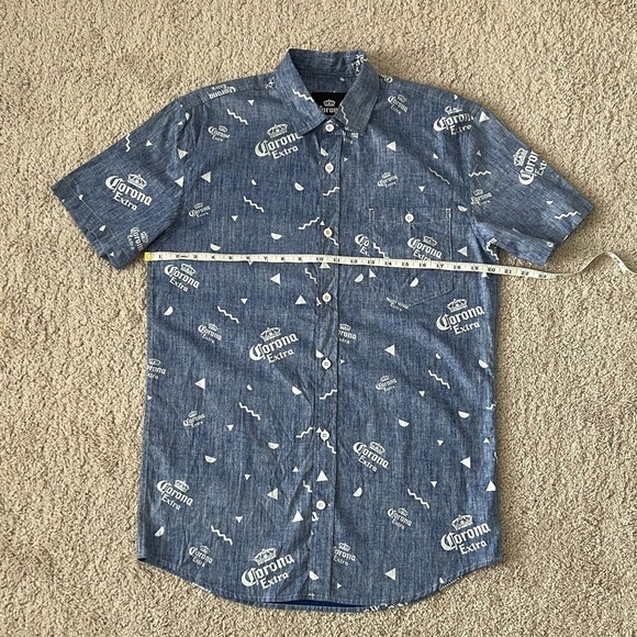 Corona Short Sleeve Button Down Shirt men’s size small - Picture 3 of 5